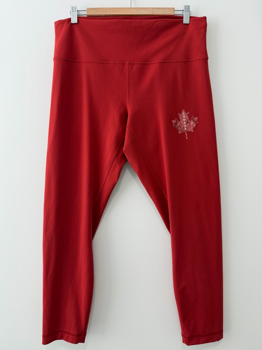 Lululemon Wunder Train High-Rise Leggings 25" Team Canada Red Everlux Sz 16